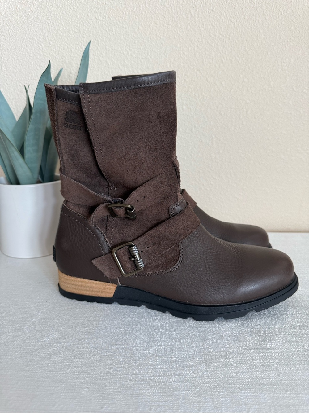 Sorel Brown Leather & Suede Mid-Calf Buckle Moto Boots